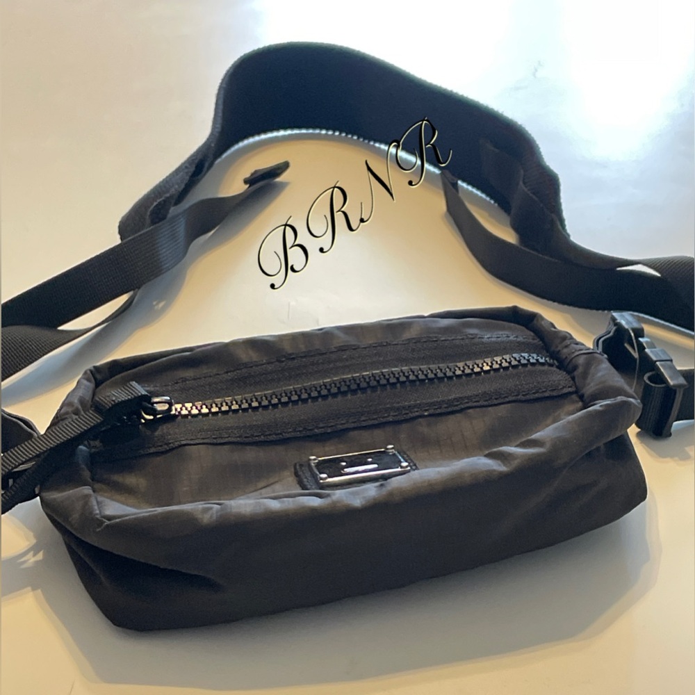 ACNE STUDIO Akila Face Plaque Ripstop Crossbody Bag NWOT - Picture 13 of 16